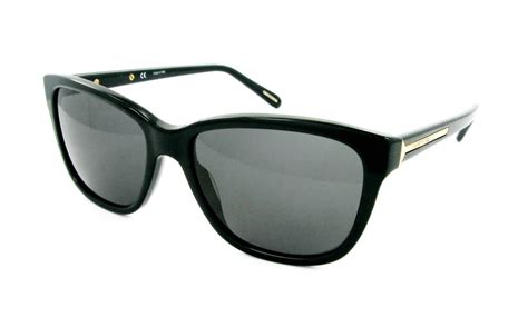 Lunettes de soleil Givenchy pour homme .